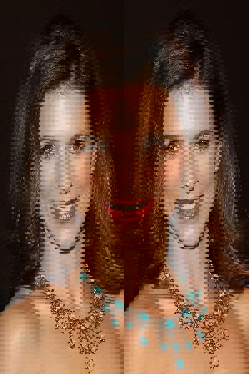 Perrey Reeves