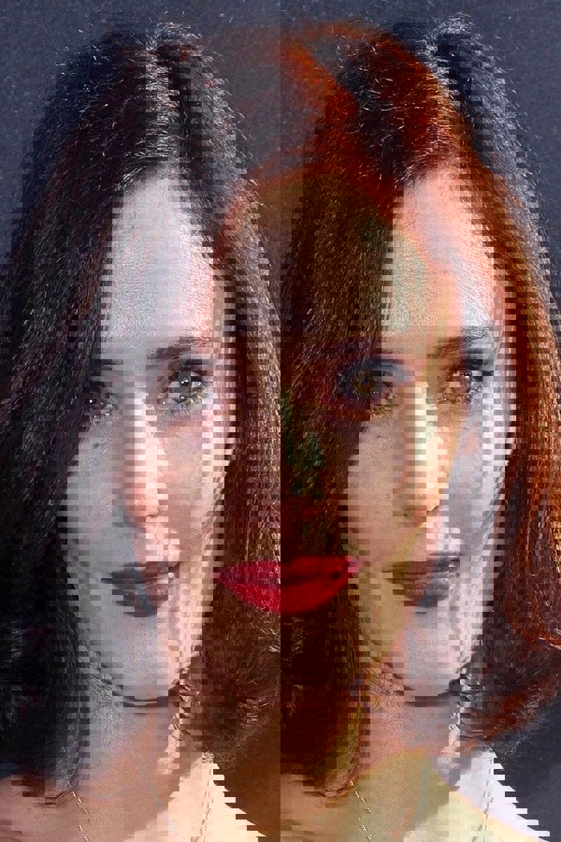 Rebecca Calder
