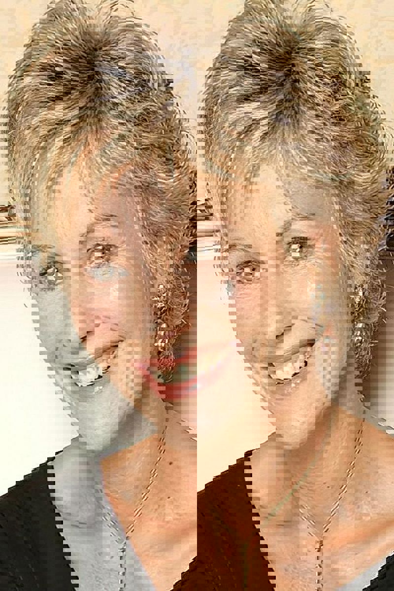 Diana Hardcastle