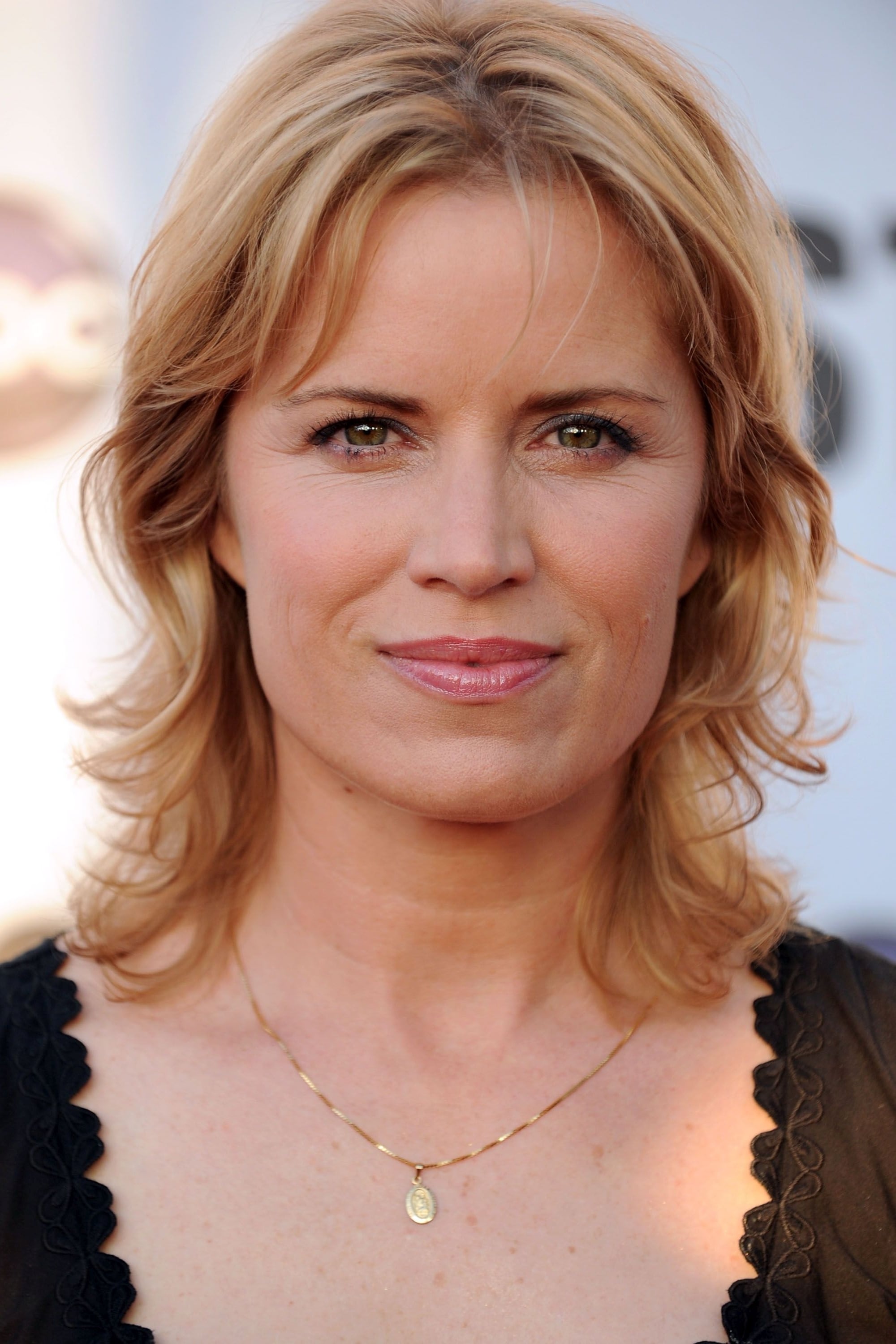 Kim Dickens